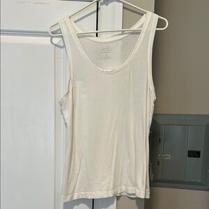 Banana Republic Classic White Tank Top